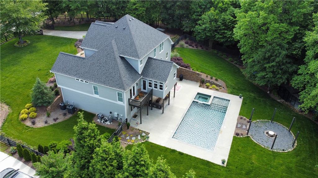 716 Goodson Road