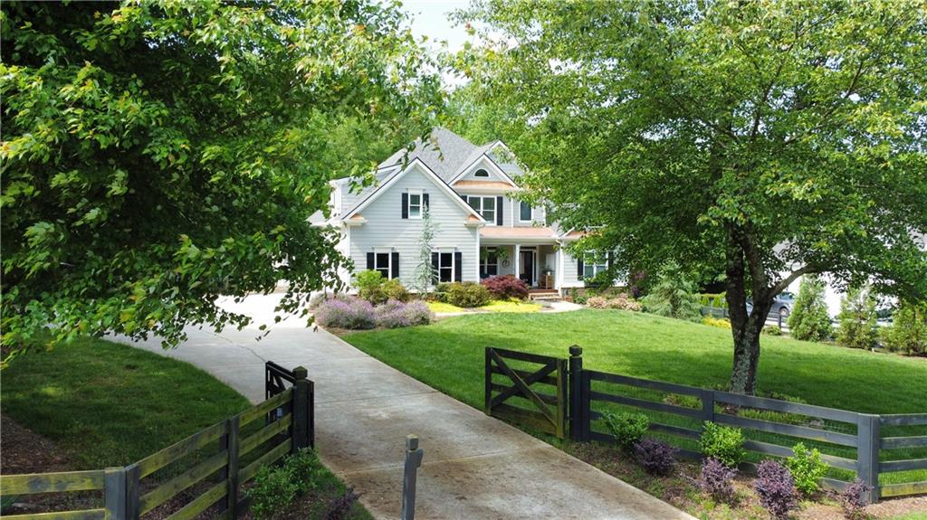 716 Goodson Road