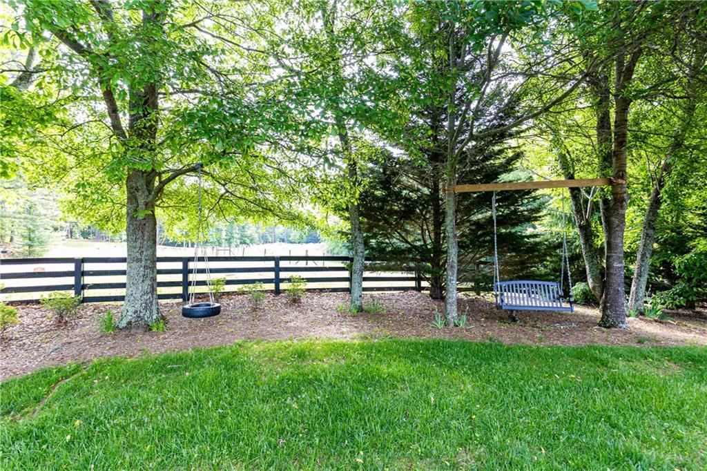 716 Goodson Road