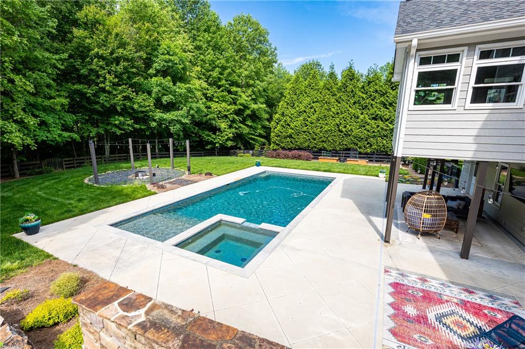 716 Goodson Road