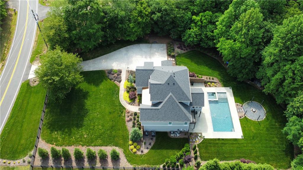 716 Goodson Road