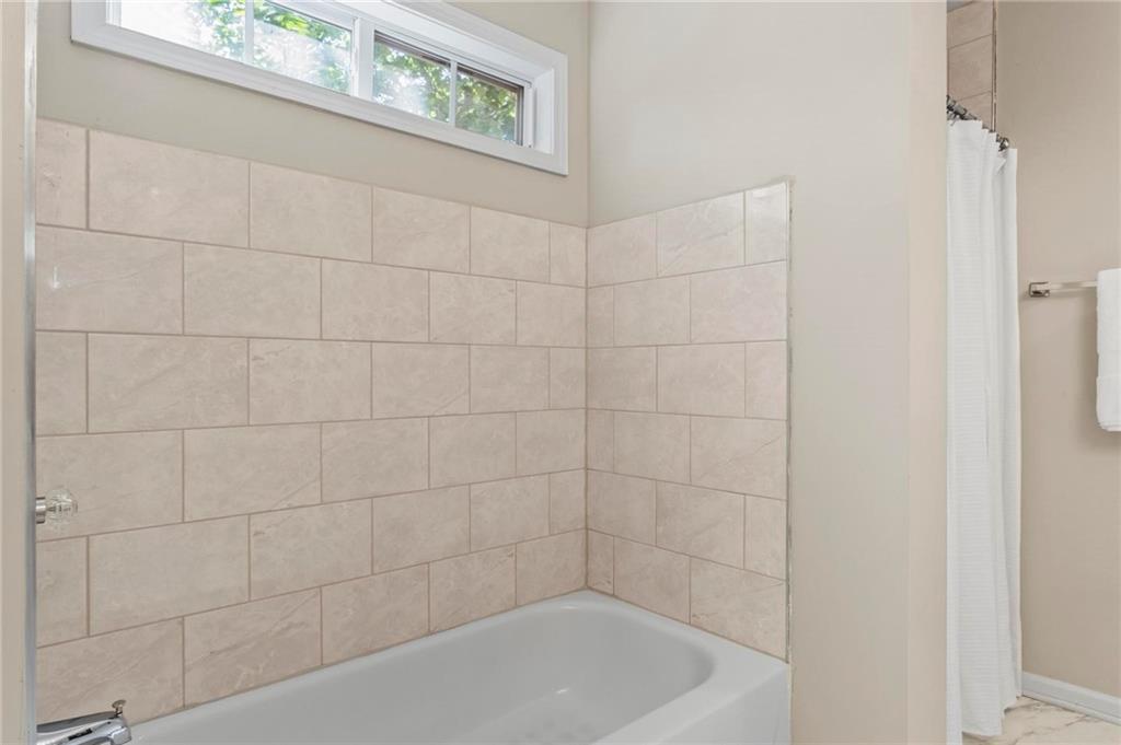 31 Avenue SE
