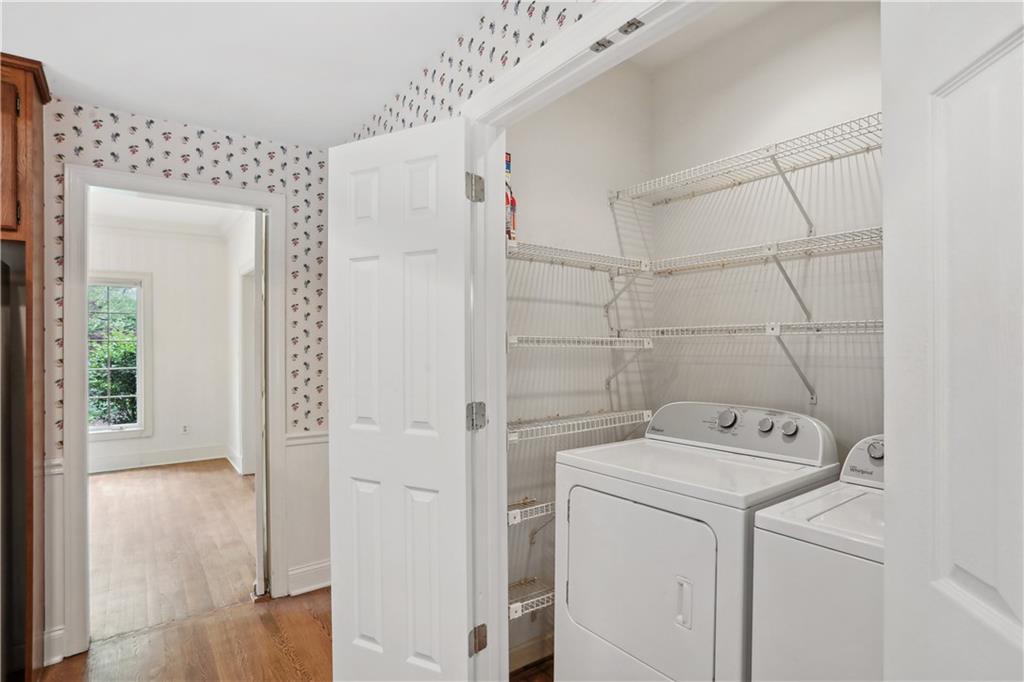 29 Paces West Drive NW