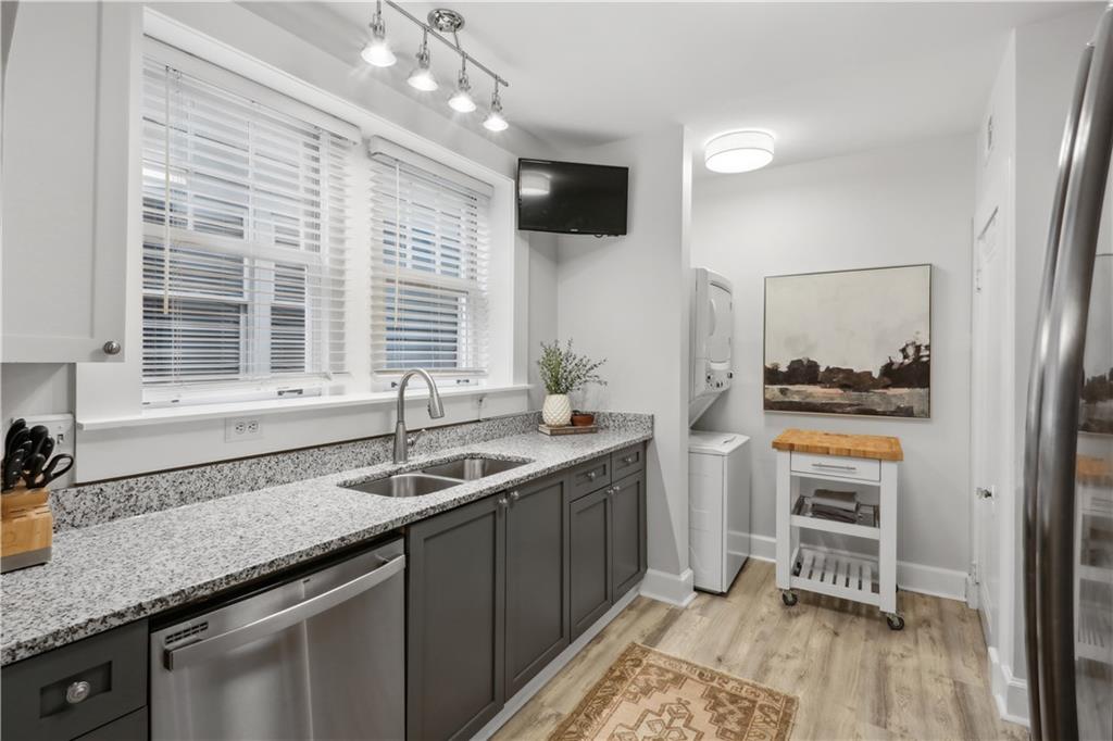 1026 Saint Charles Avenue NE Unit 2