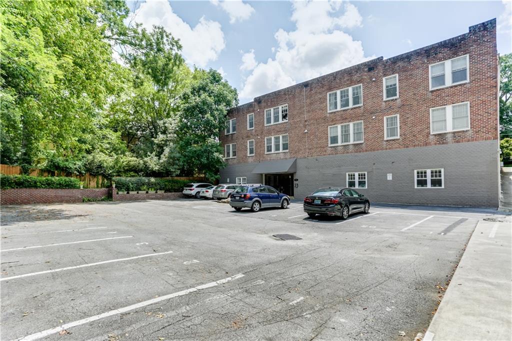 1026 Saint Charles Avenue NE Unit 2