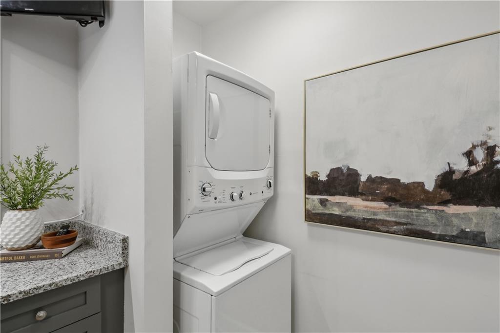 1026 Saint Charles Avenue NE Unit 2