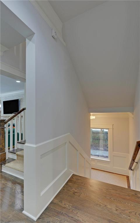 4048 Navajo Trail NE