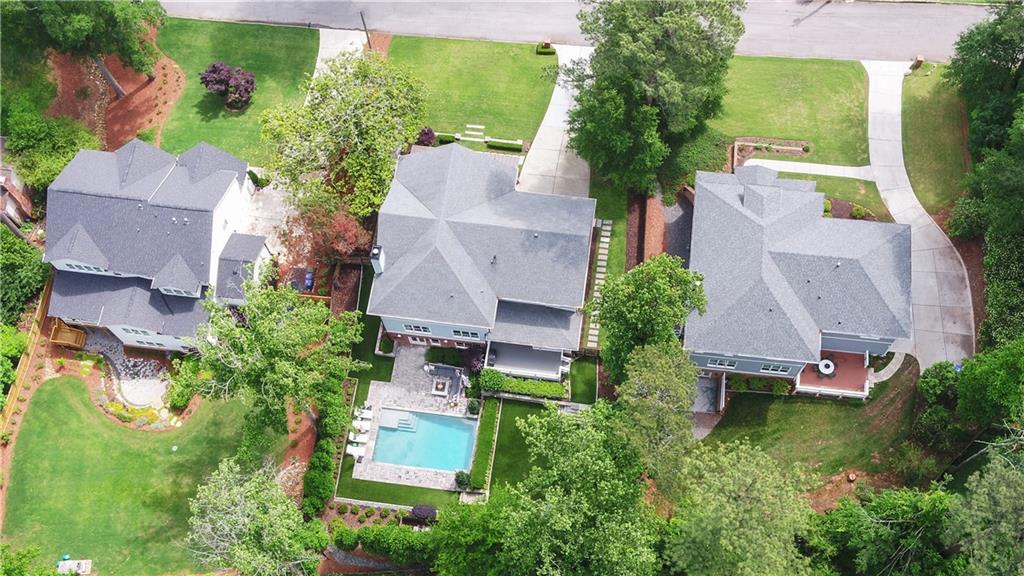 4048 Navajo Trail NE