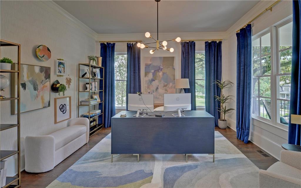 4048 Navajo Trail NE