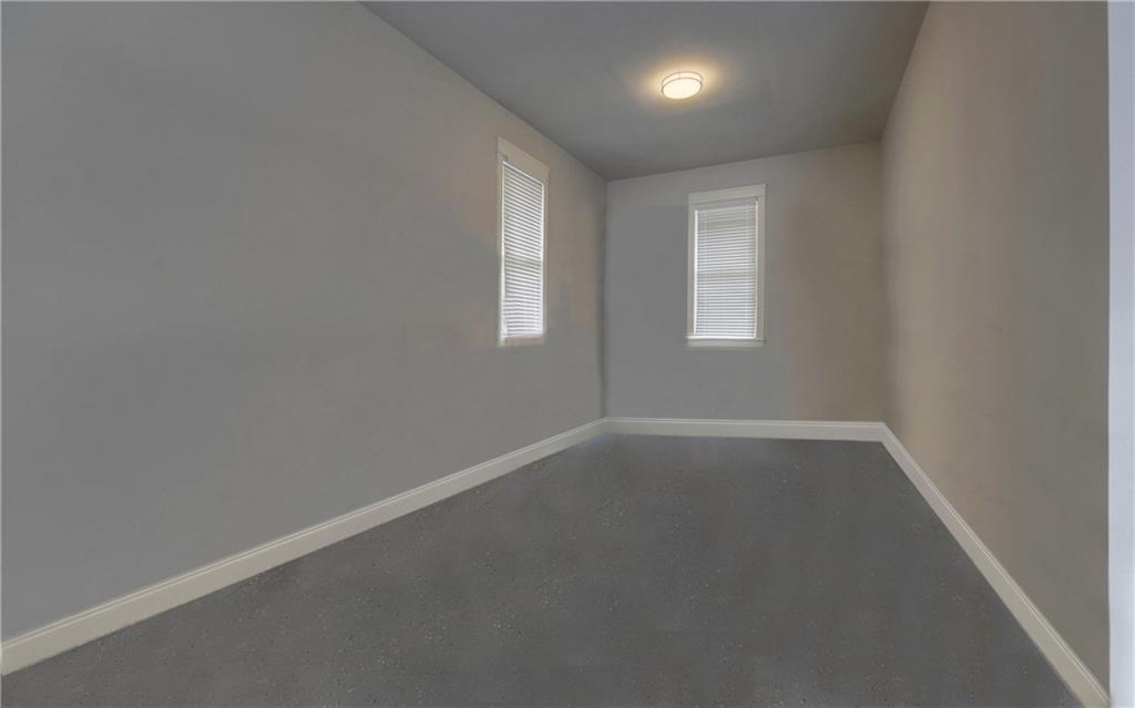 4048 Navajo Trail NE