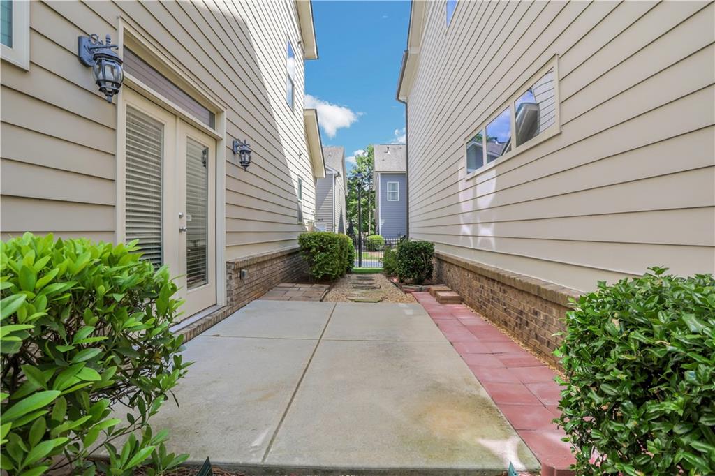 2685 Telfair Drive SE