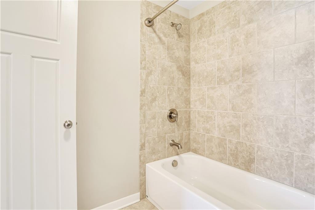 2685 Telfair Drive SE