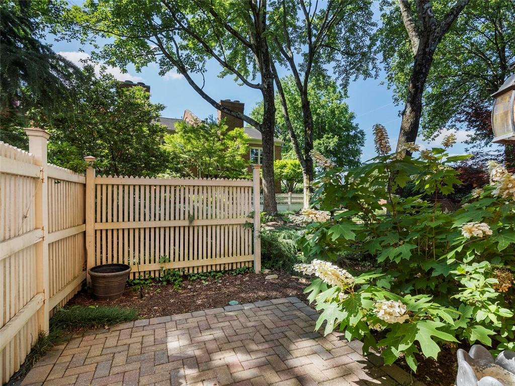 306 Ansley Villa Drive NE Unit 306