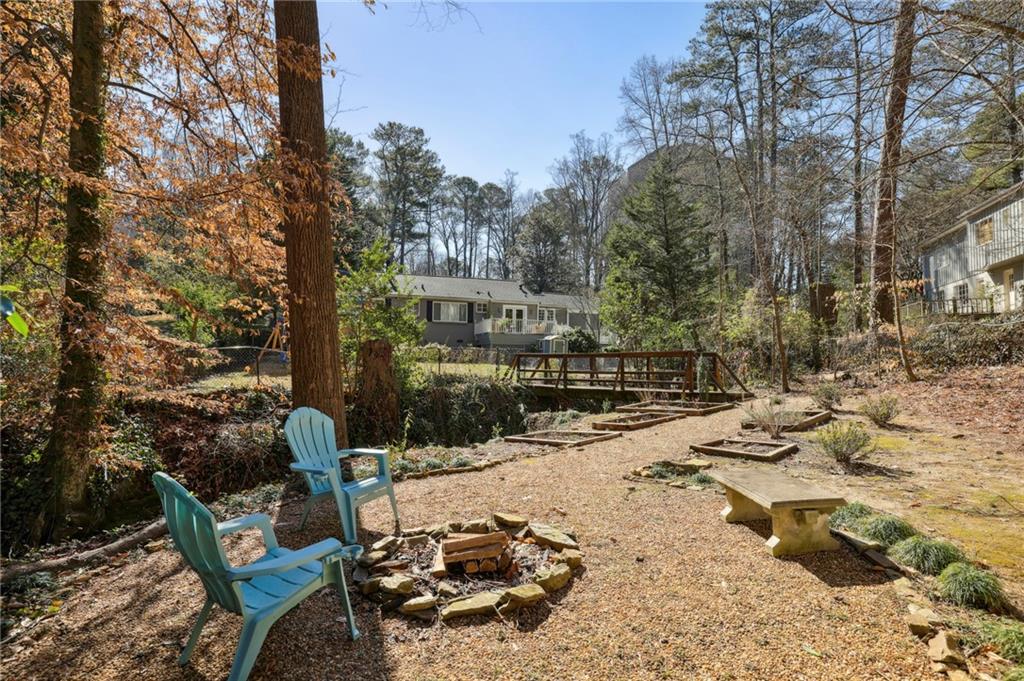 376 Allison Drive NE