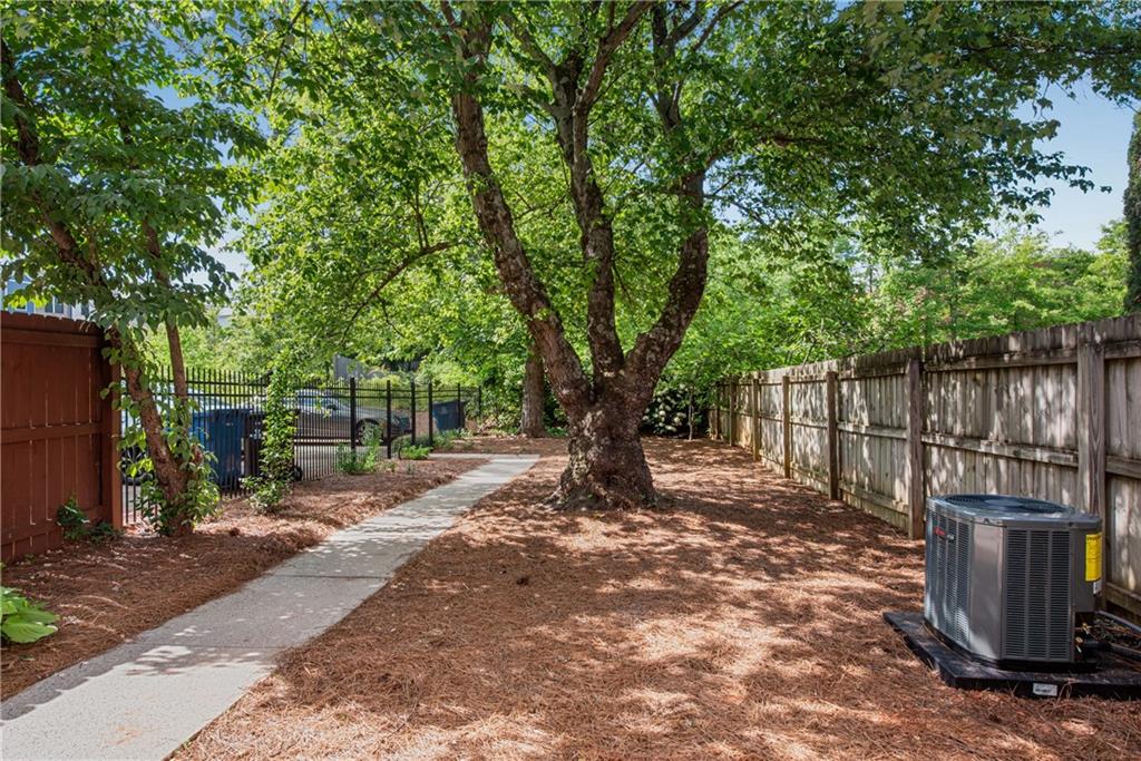 1082 Old Road