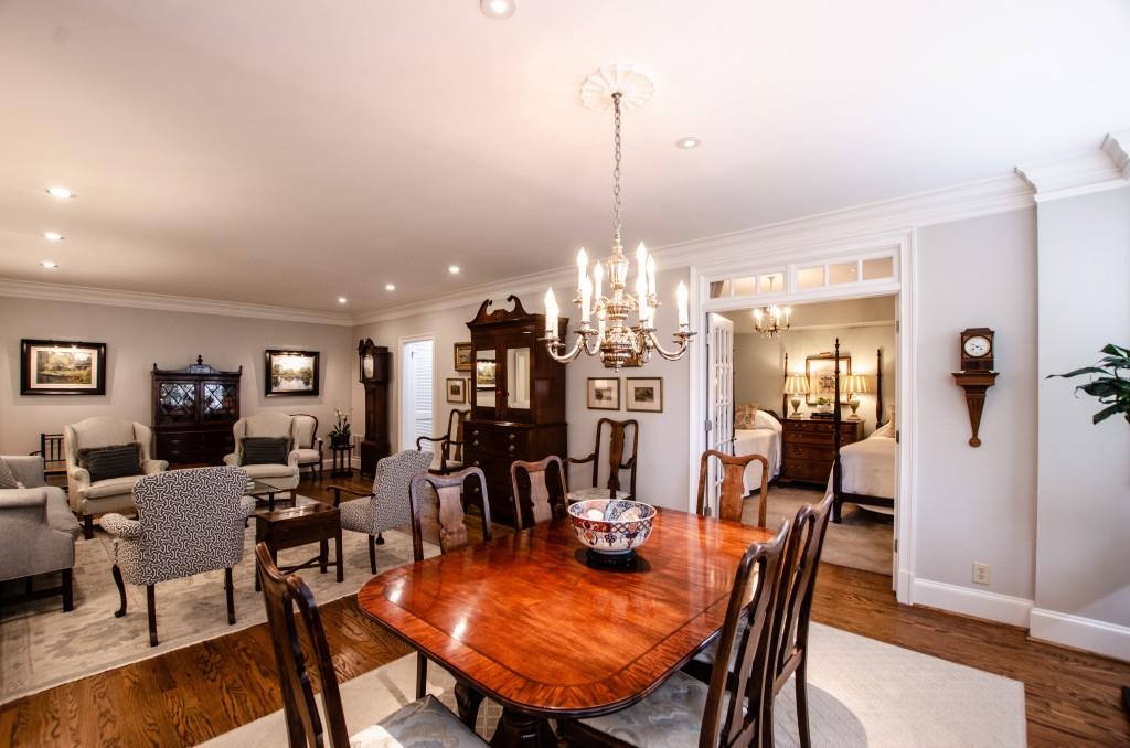 2734 Peachtree Road NW Unit B401