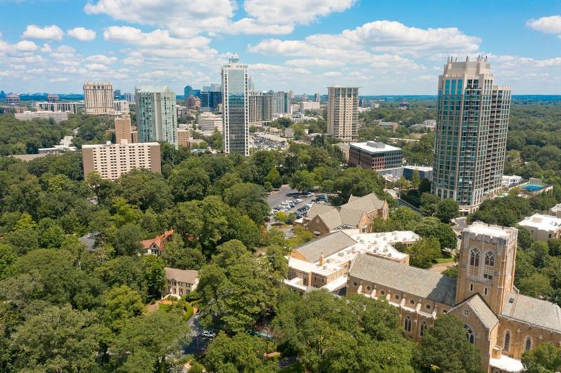 2734 Peachtree Road NW Unit B401