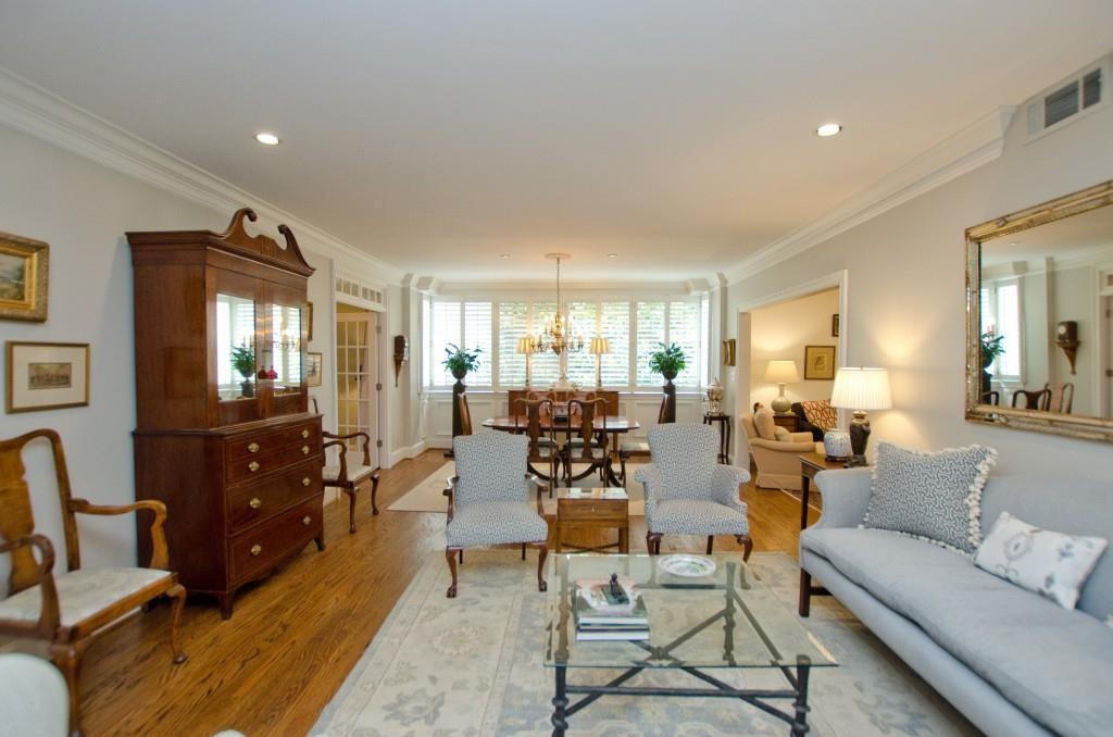 2734 Peachtree Road NW Unit B401