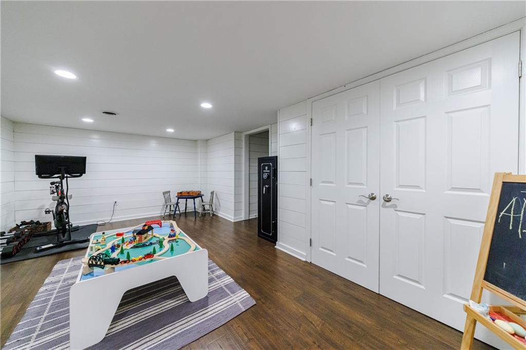 3401 Liberty Lane