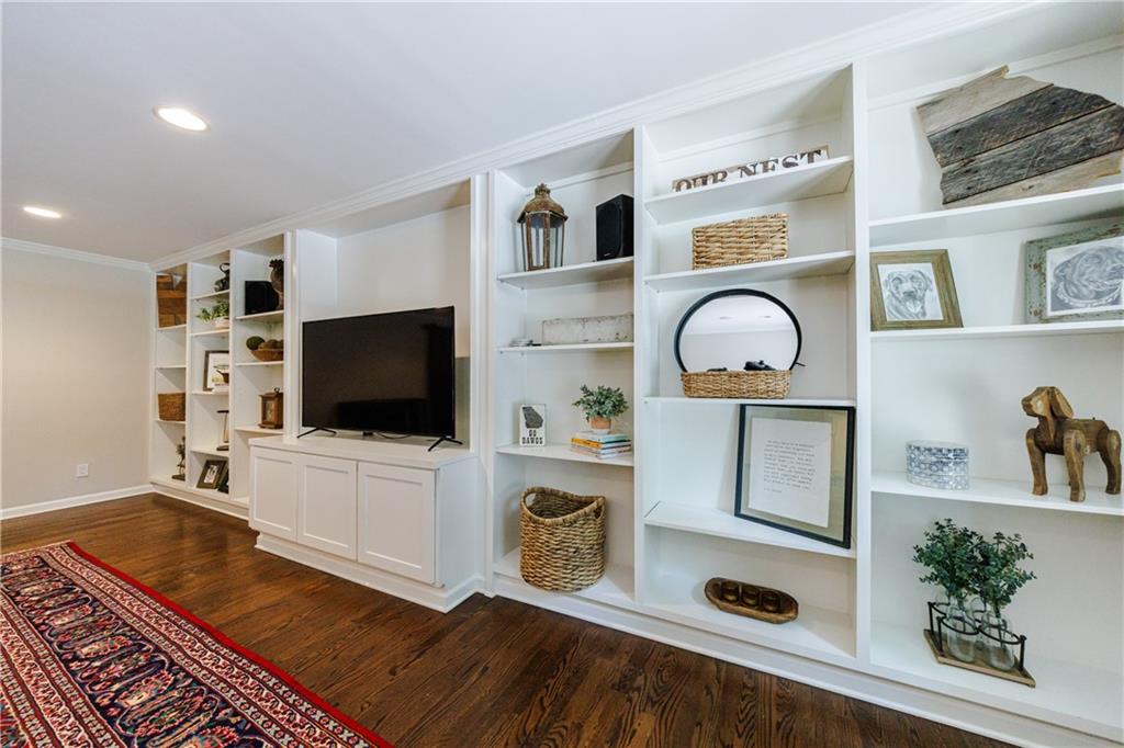 3401 Liberty Lane