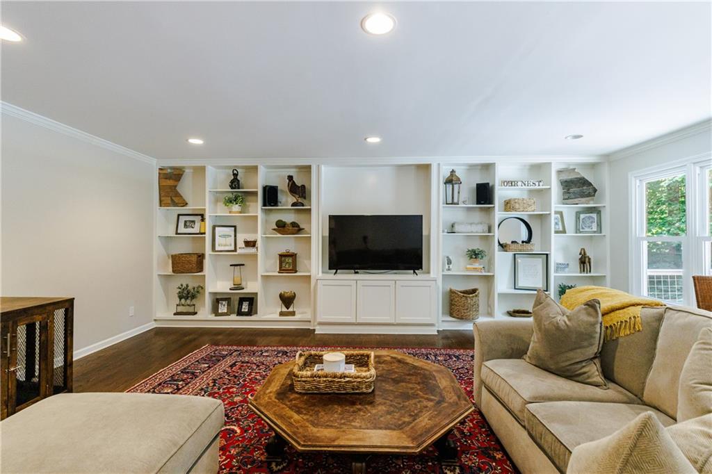 3401 Liberty Lane