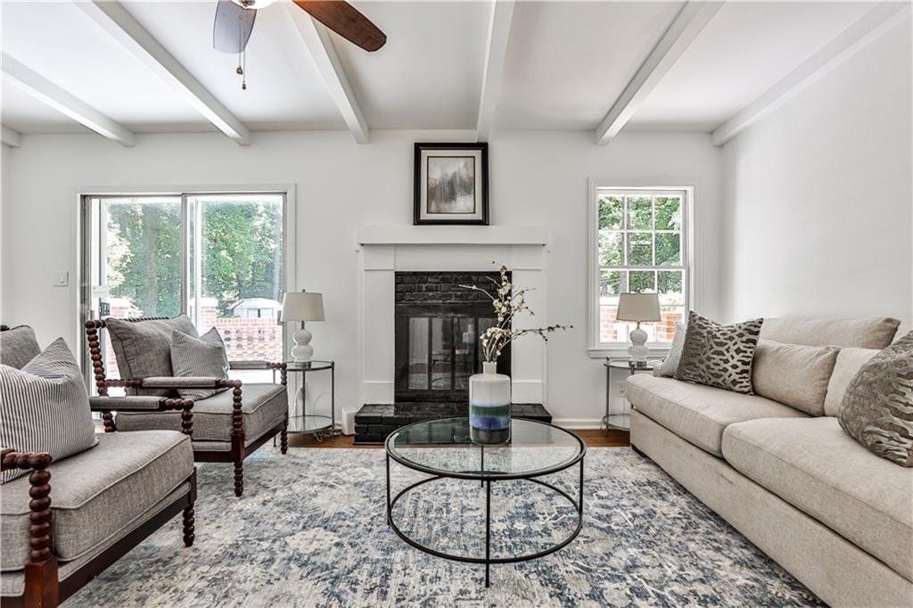 2756 Colonial Drive