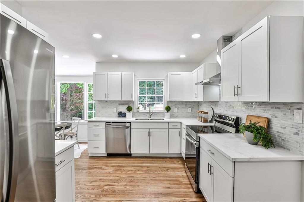 2756 Colonial Drive
