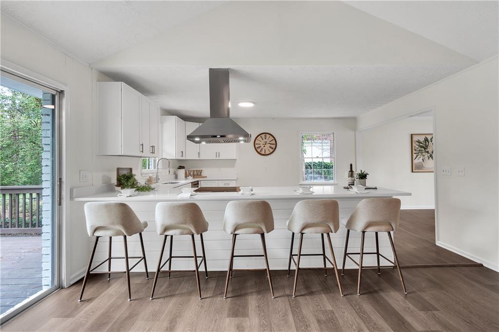 2911 Deerview Trail