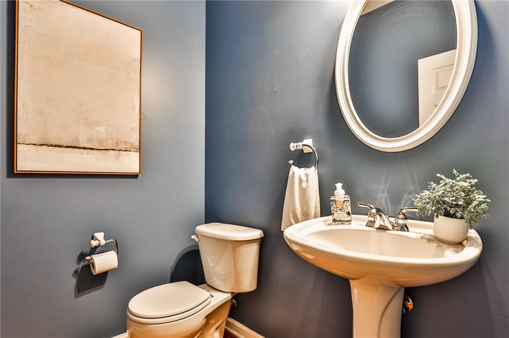 2501 Bridlewood Drive SE Unit 10