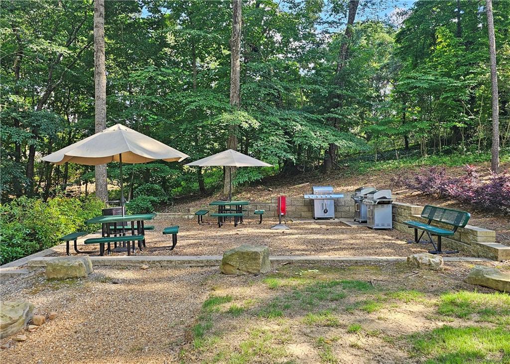 4040 Riverlook Parkway Unit 207