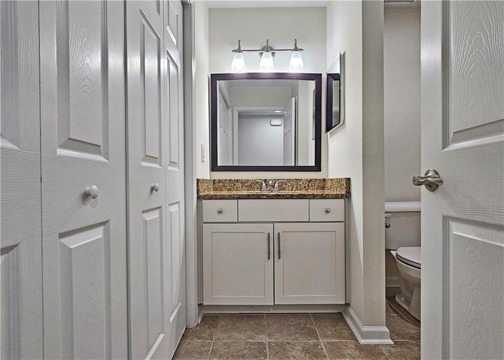 4040 Riverlook Parkway Unit 207