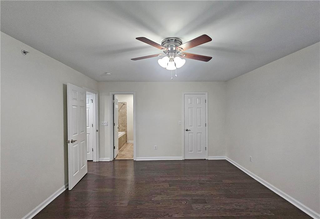 4040 Riverlook Parkway Unit 207