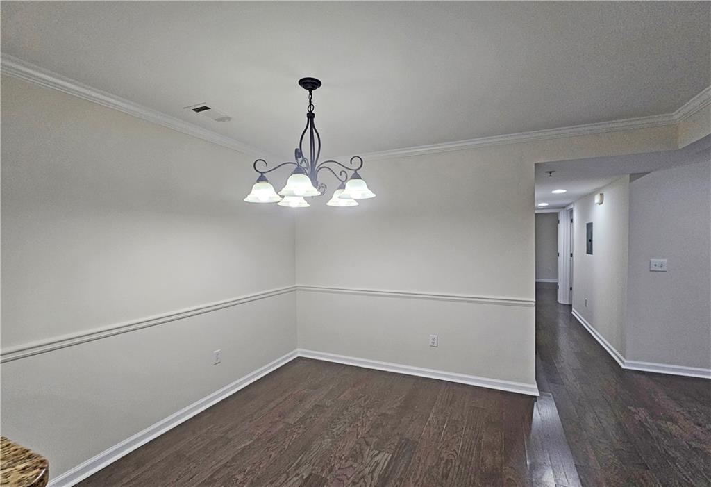 4040 Riverlook Parkway Unit 207