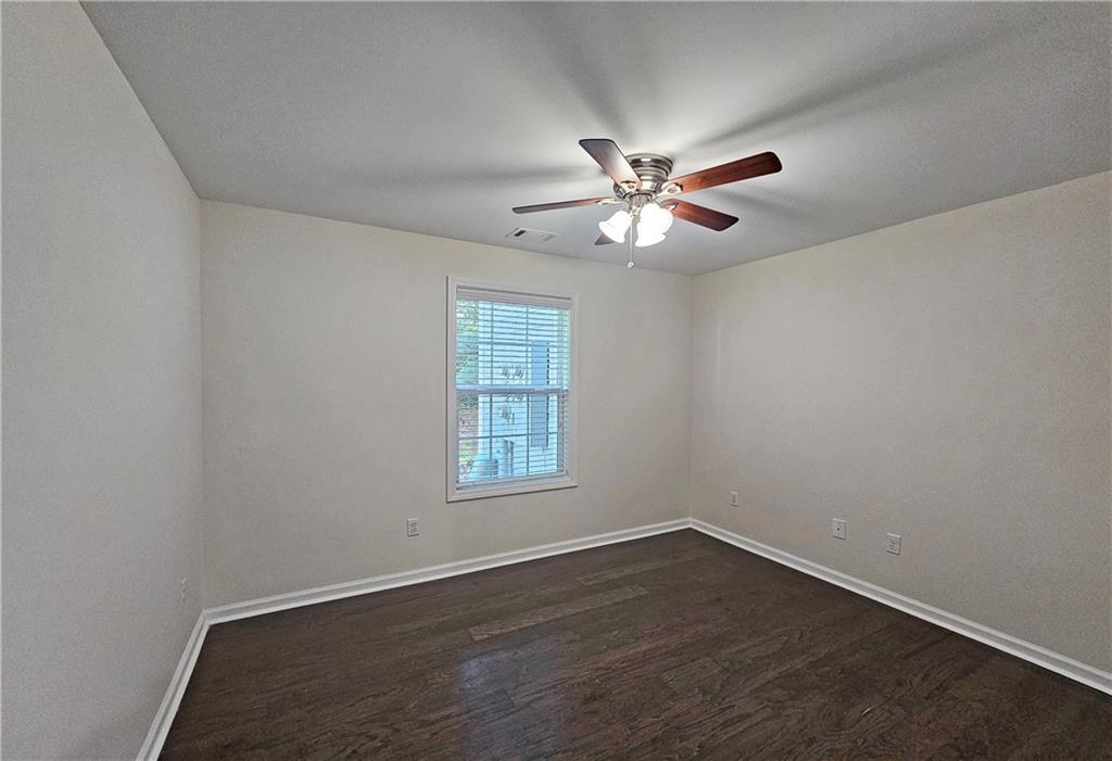 4040 Riverlook Parkway Unit 207