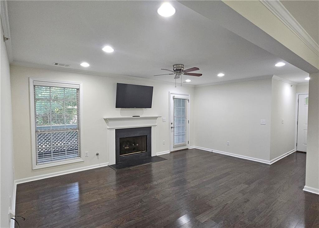 4040 Riverlook Parkway Unit 207