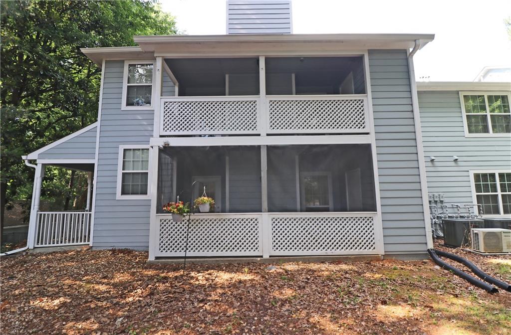 4040 Riverlook Parkway Unit 207
