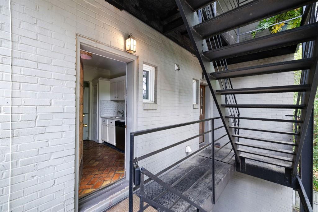 30 Collier Road NW Unit 9