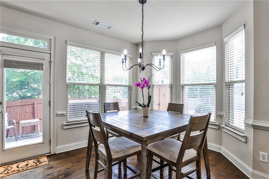 2463 Whiteoak Run SE Unit 17