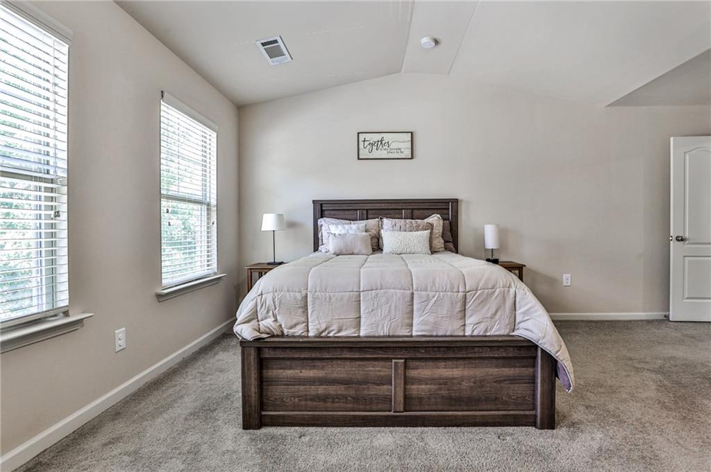 2463 Whiteoak Run SE Unit 17