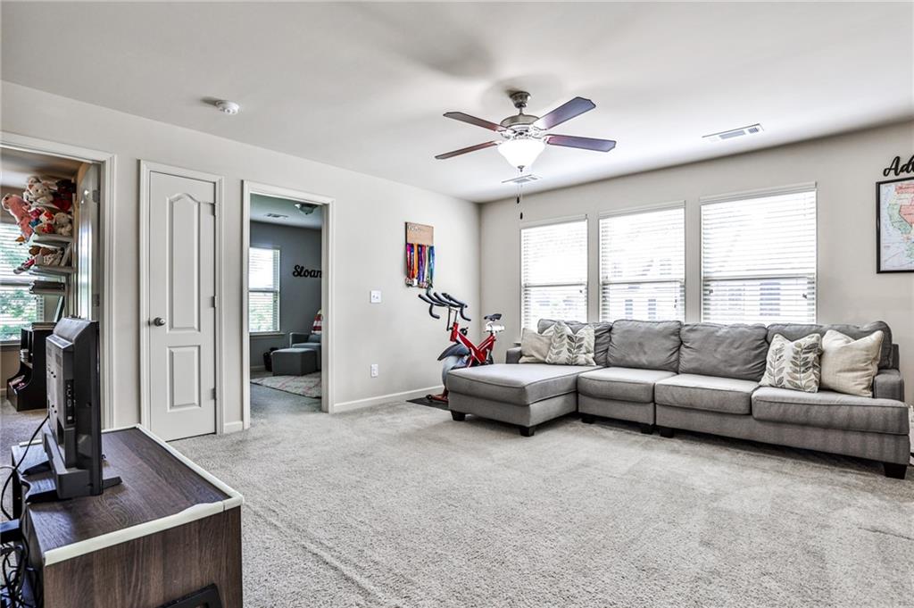 2463 Whiteoak Run SE Unit 17