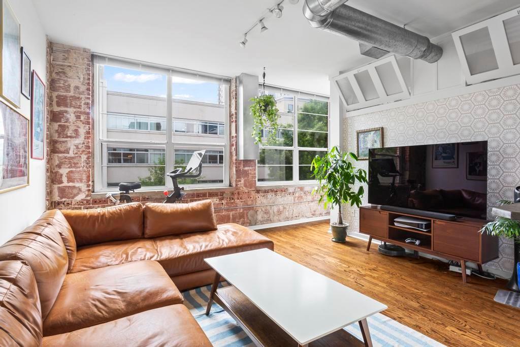 800 Peachtree Street NE Unit 8523