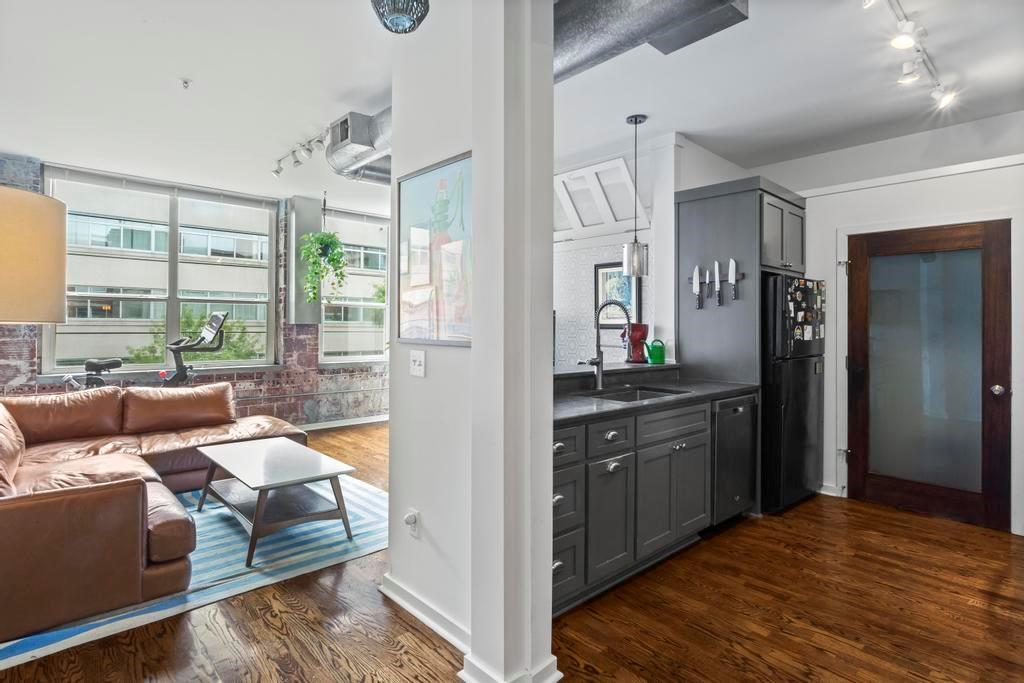 800 Peachtree Street NE Unit 8523