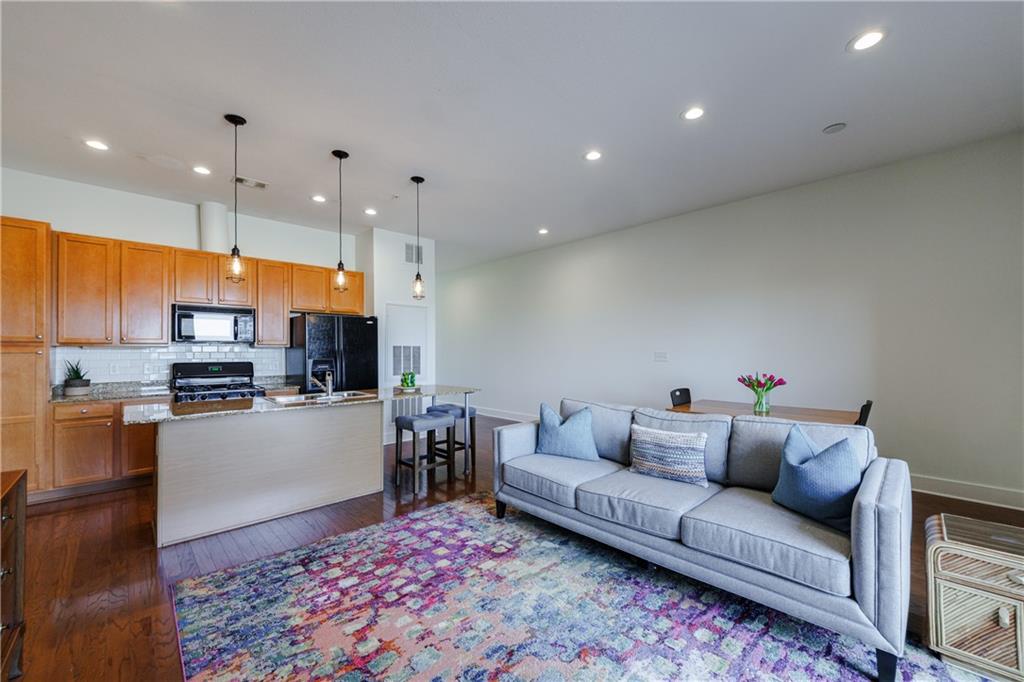 1195 Milton Terrace SE Unit 1204