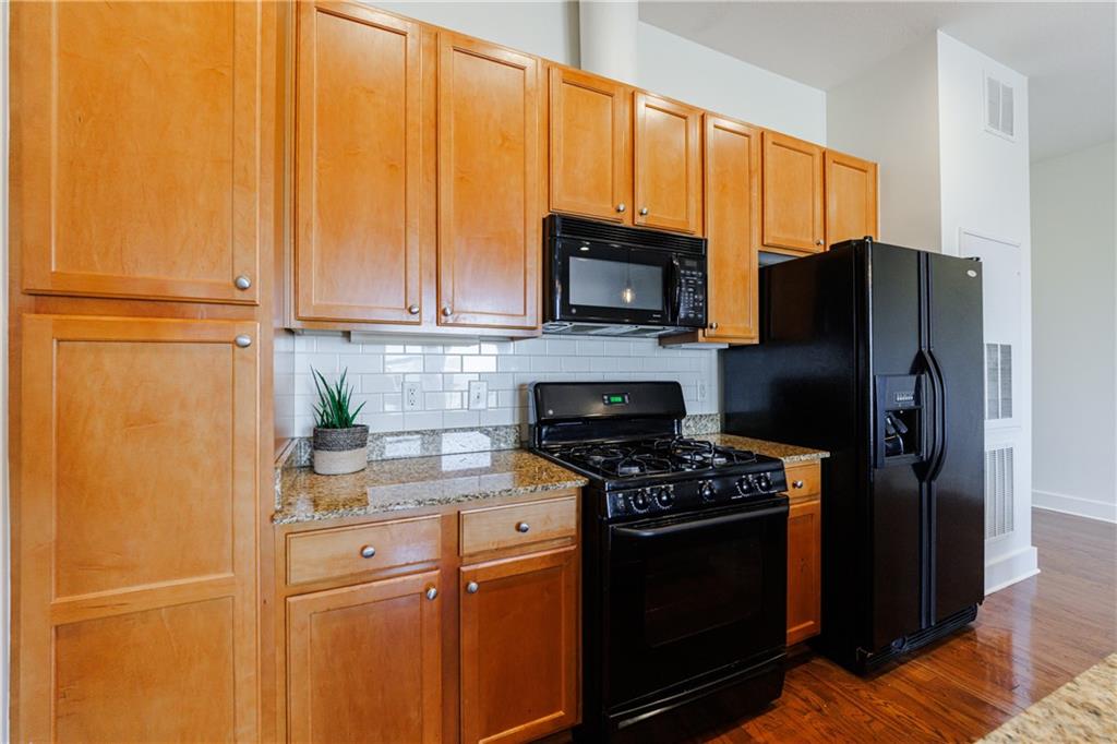 1195 Milton Terrace SE Unit 1204