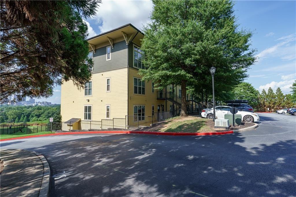 1195 Milton Terrace SE Unit 1204