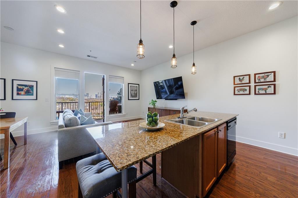 1195 Milton Terrace SE Unit 1204