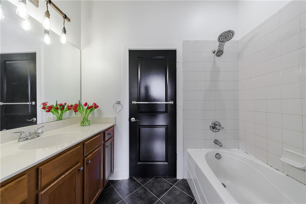 1195 Milton Terrace SE Unit 1204