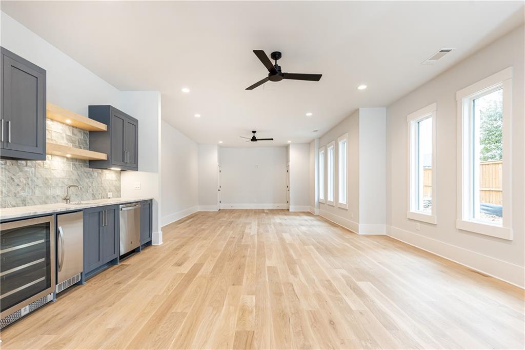 4415 Blackland Drive