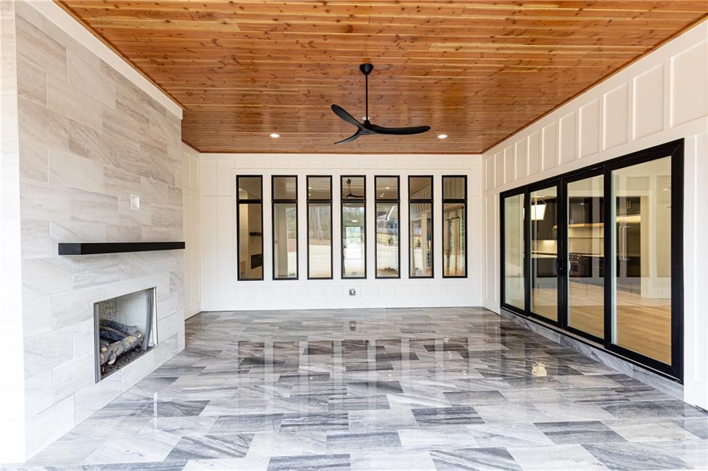 4415 Blackland Drive