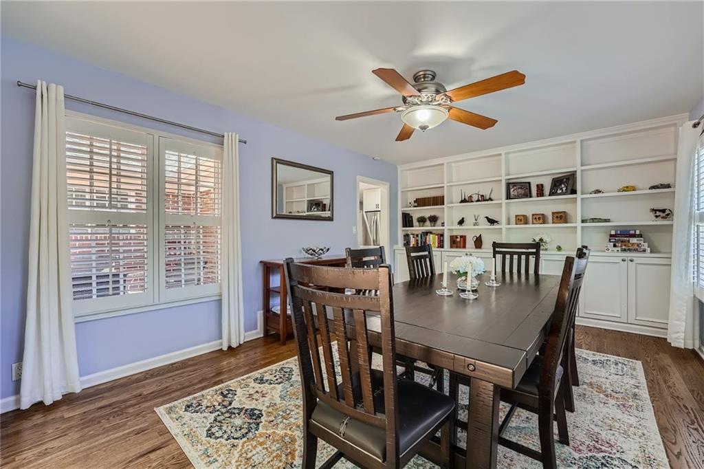 586 Ponce De Leon Manor NE